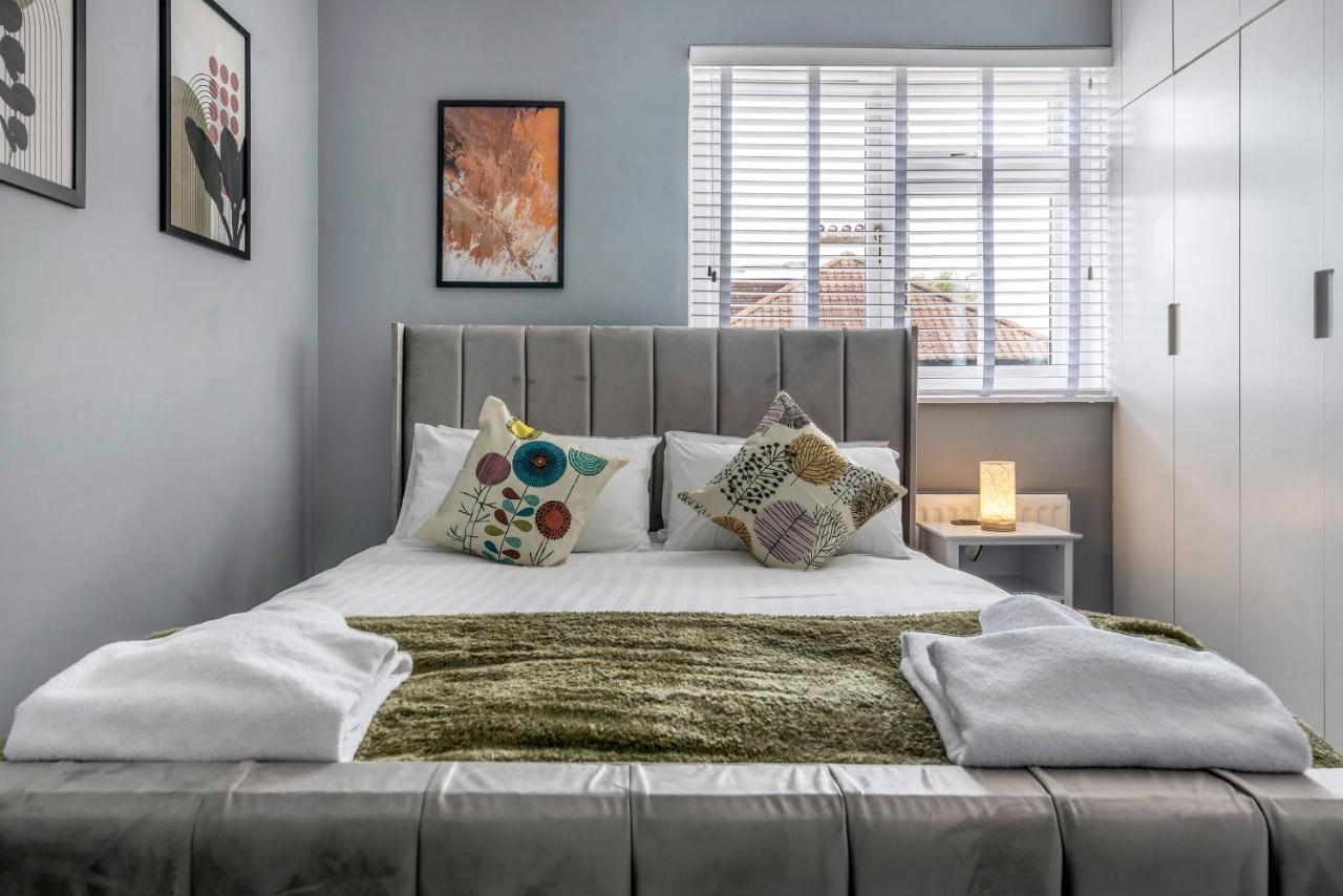 הוילה Saint Kew Stunning 3Br House W Garden & Parking In Richmond מראה חיצוני תמונה